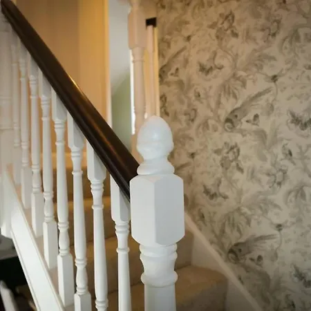 度假居 5* Self Catering *