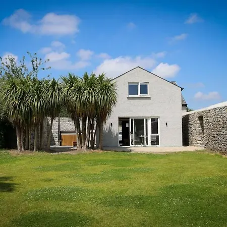 5* Self Catering